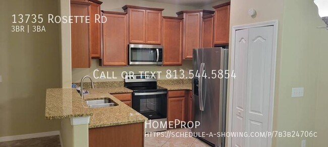 Foto del edificio - 3-Bedroom Townhouse in Hudson