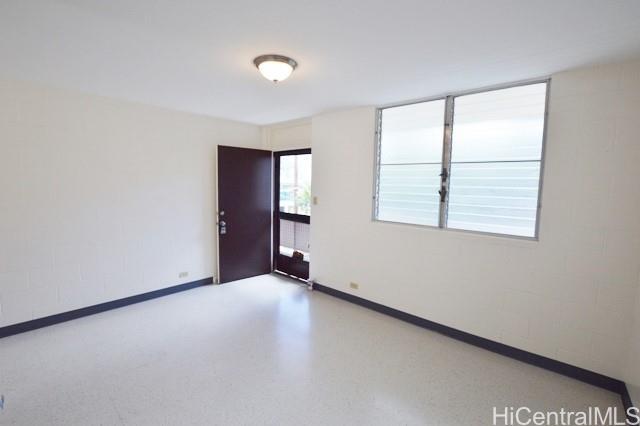 Foto del edificio - 1837 Young St