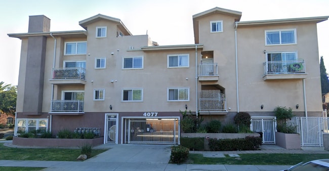 Building Photo - 4077 Inglewood Blvd