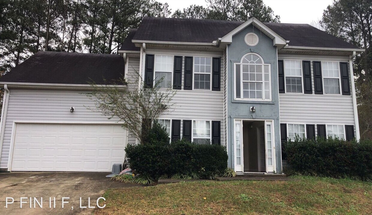 5623 Mayfair Crossing Dr, Stonecrest, GA 30038 House Rental in