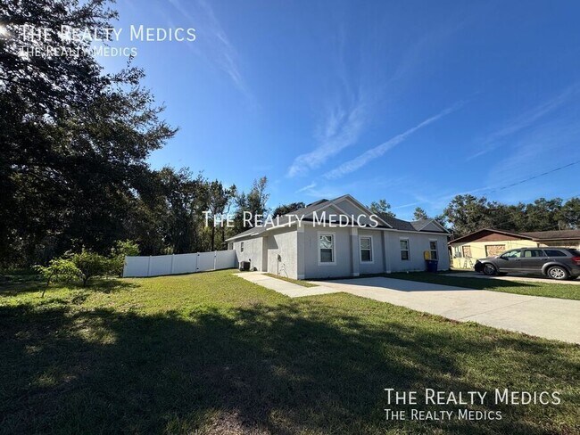 Foto del edificio - 1999 Marshall St