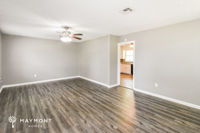Foto del edificio - 106 Brookhaven Dr