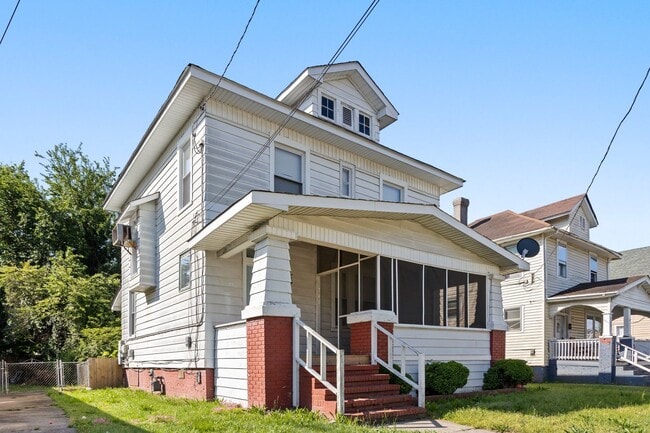 Photo - 740 29th Street House