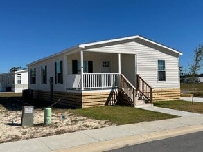 Building Photo - 64 Red Drum Dr