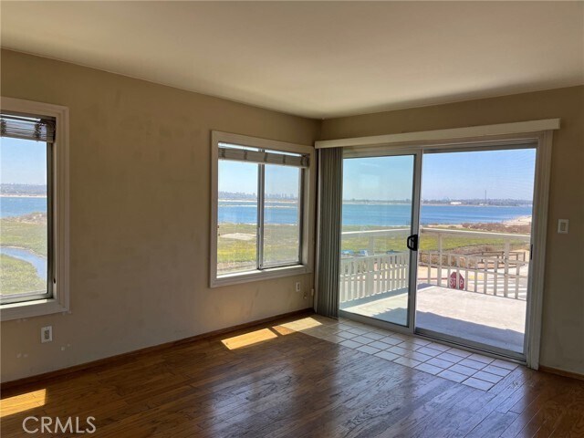 Foto del edificio - 3833 Lamont St
