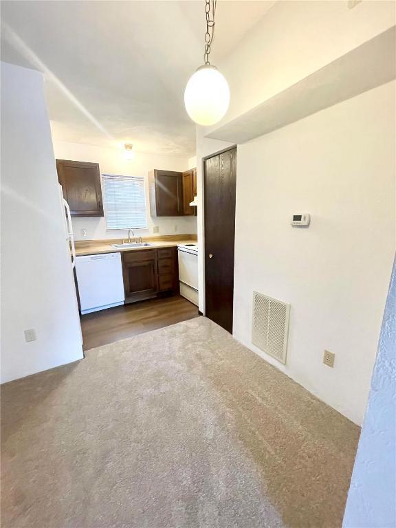 Foto del edificio - 147 Ashley Dr