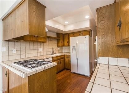 Foto del edificio - 1019 E Walnut Ave