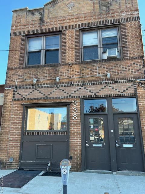 Building Photo - 338 Jericho Tpke