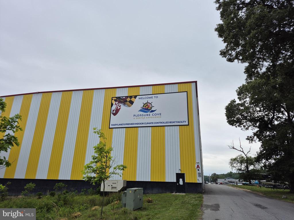 Foto del edificio - 7902 Chesire Ln