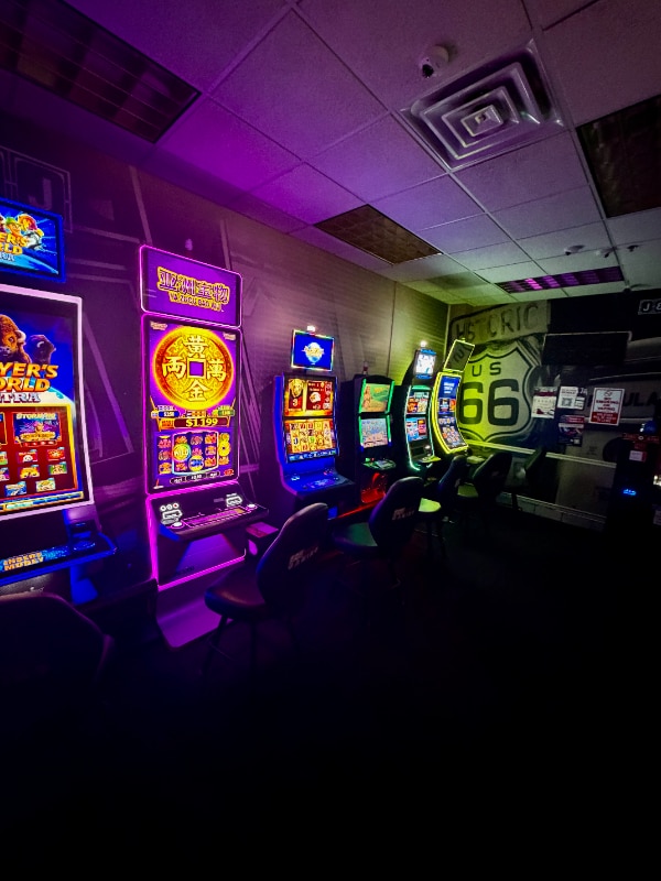 Foto del edificio - 625 E St Joseph St