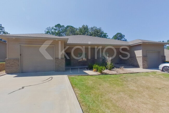 Building Photo - 1708 Wilson Rd