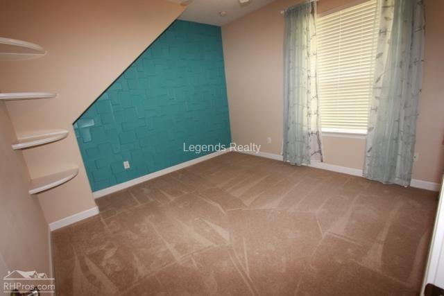 Building Photo - Sanford - 5 Bedroom, 4 Bathroom - $2695.00