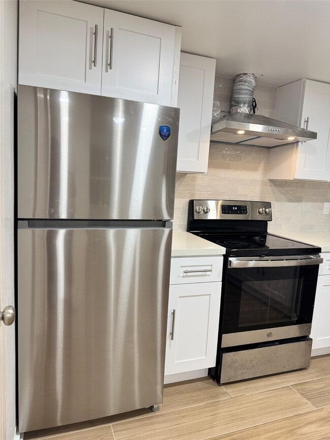 Building Photo - 10002 Knoboak Dr