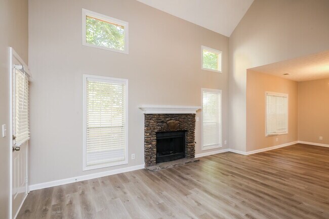 Foto del edificio - 2627 Windage Dr SW