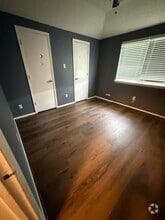 Building Photo - 7306 Amherst Dr