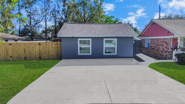 Building Photo - 11127 Melba Ln