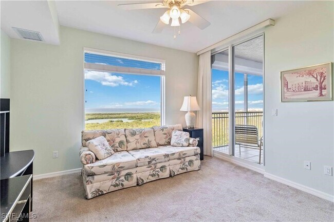 Foto del edificio - 1001 Arbor Lake Dr
