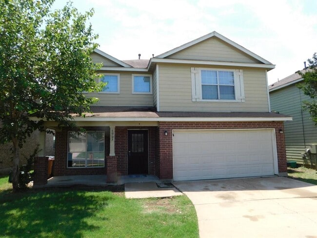 Building Photo - 4905 Lexington Meadow Ln
