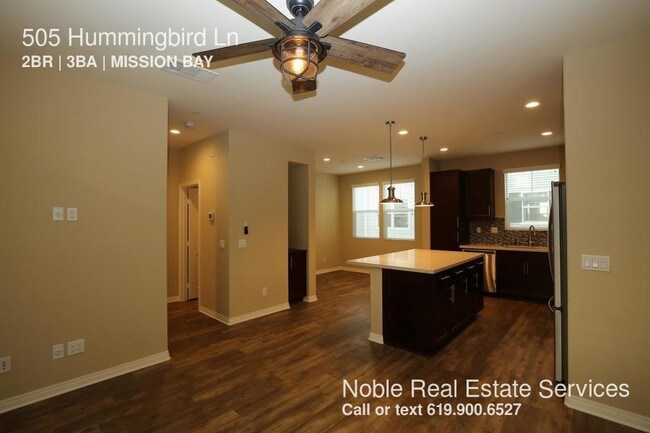 Building Photo - 505 Hummingbird Ln