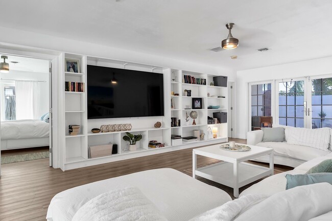 Foto del edificio - 2233 SE 15th St