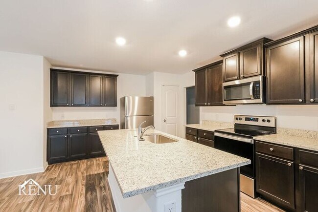 Foto del edificio - Coming Soon!