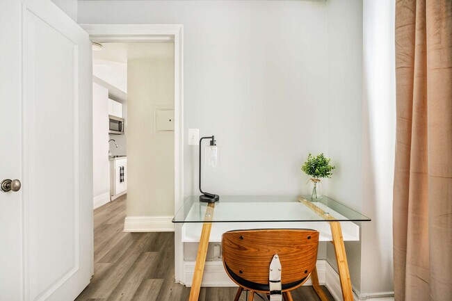 Foto del edificio - 234 W 73rd St