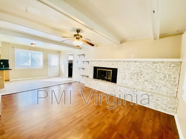 Foto del edificio - 6105 Prairie Ct