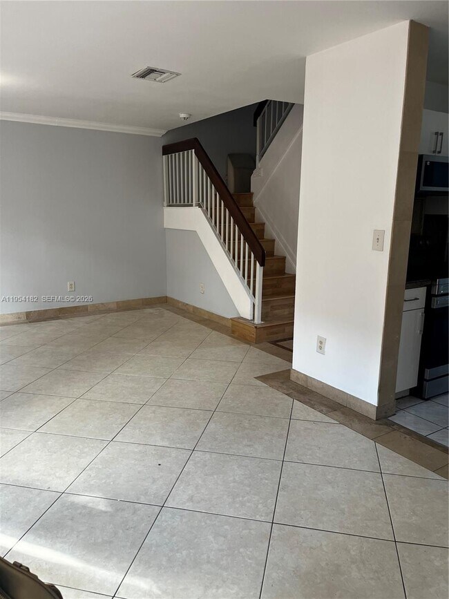 Building Photo - 13934 SW 102nd Ln