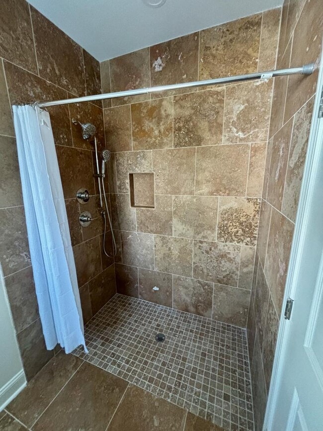 Foto del edificio - 6919 Deep Springs Rd