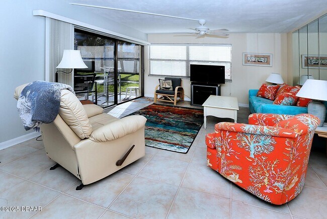 Foto del edificio - 1571 S Atlantic Ave