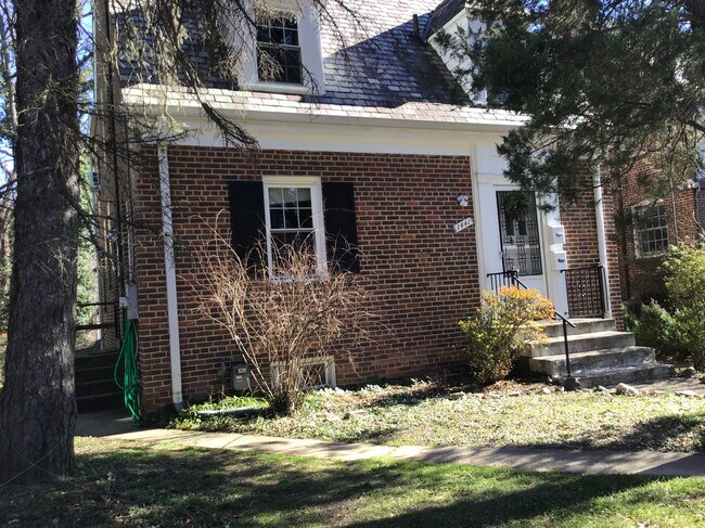 Front of house - 1441 44th St NW