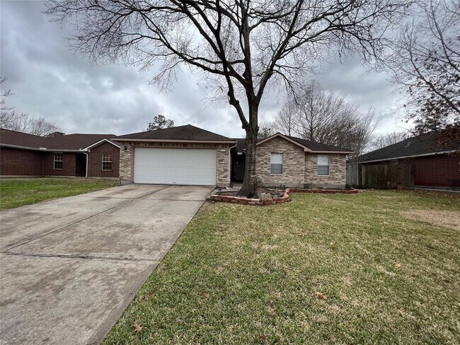 Building Photo - 16888 N Bob White Dr