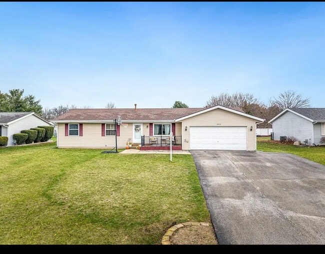 Building Photo - 14135 De la Tour Dr