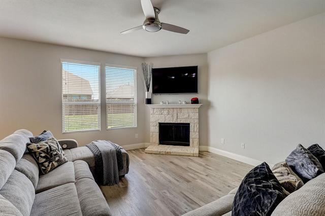 Foto del edificio - 3105 Walker Creek Dr