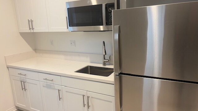 Foto del edificio - Blt 2025 - New 2 bdrm apartment- Beautiful Finishes - ALL Utilities Included, 1 Car Garage, Lots ...