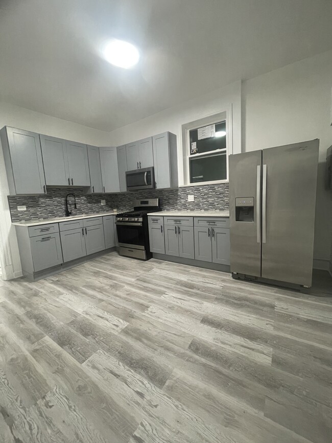 Building Photo - 3109 W Arthington St