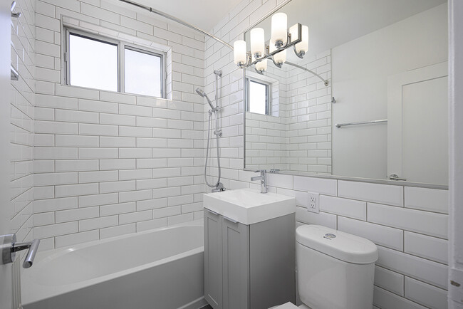 Building Photo - 45 42nd St