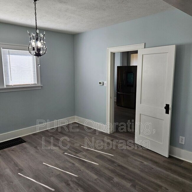 Foto del edificio - 3901 Curtis Ave