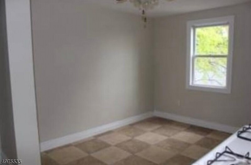 Foto del edificio - 6 Christopher Ct