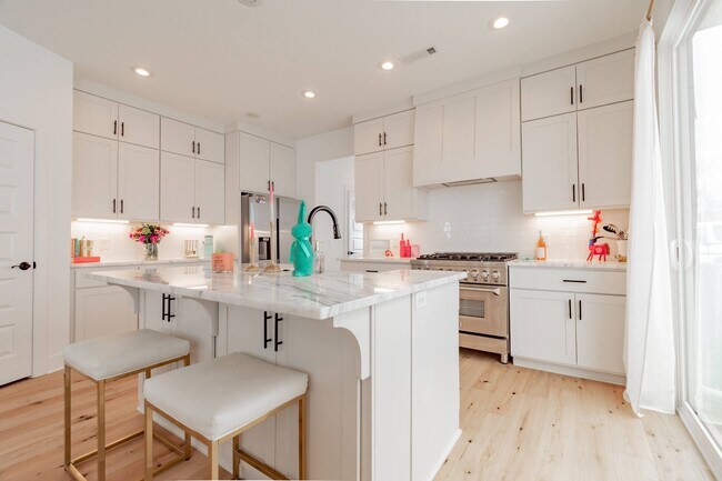 Foto del edificio - 1047 S Hollywood Ave