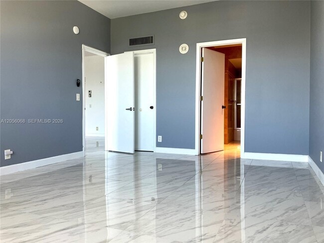 Foto del edificio - 2000 S Ocean Blvd