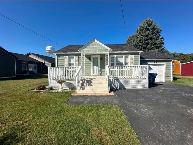 Beautiful 2bd/1 bath home - Beautiful 2bd/1 bath home