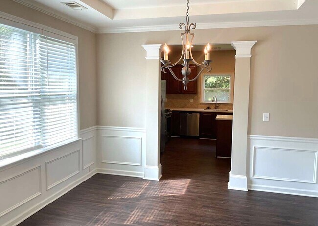 Foto del edificio - 5140 Fieldstone View Cir