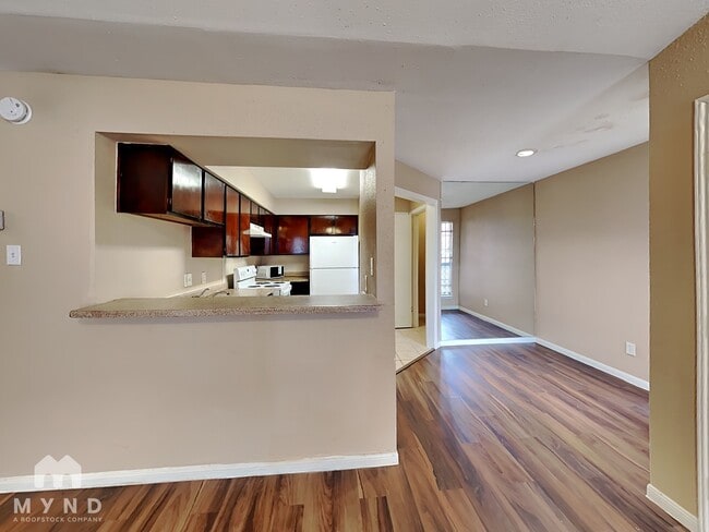 Foto del edificio - 12500 Sandpiper Dr