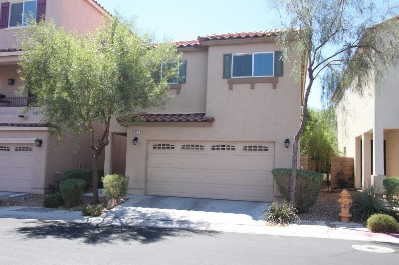 Primary Photo - Wonderful Southwest 3 Bedroom Home