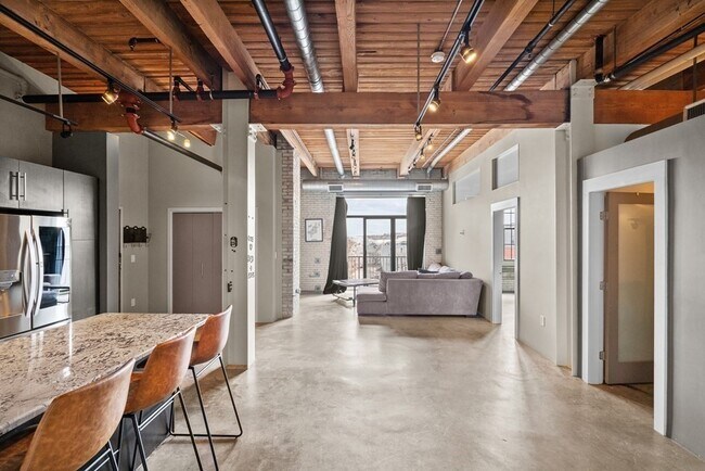 Foto del edificio - 43 Charlton St
