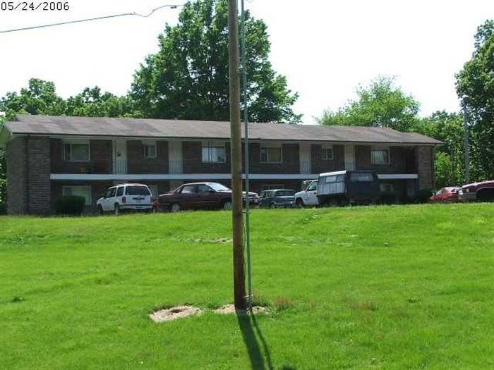 Foto del edificio - 2100 E Grand Blvd