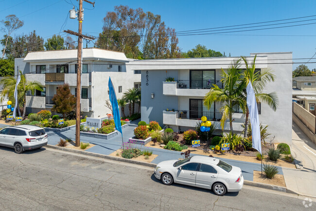 Building Photo - Malibu Apartments