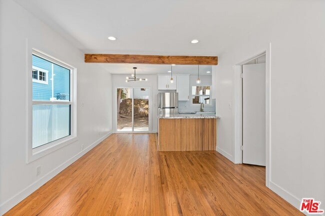 Building Photo - 1942 Chickasaw Ave