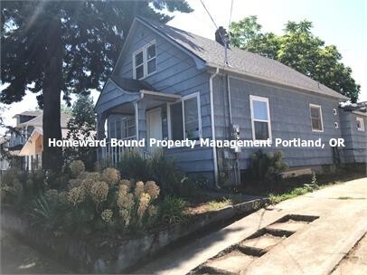 Building Photo - 1124 NE Roselawn St